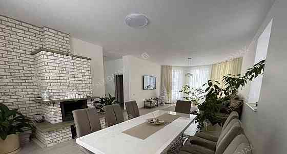 Дом, 230 м2, 15 соток, 2 эт. Санкт-Петербург