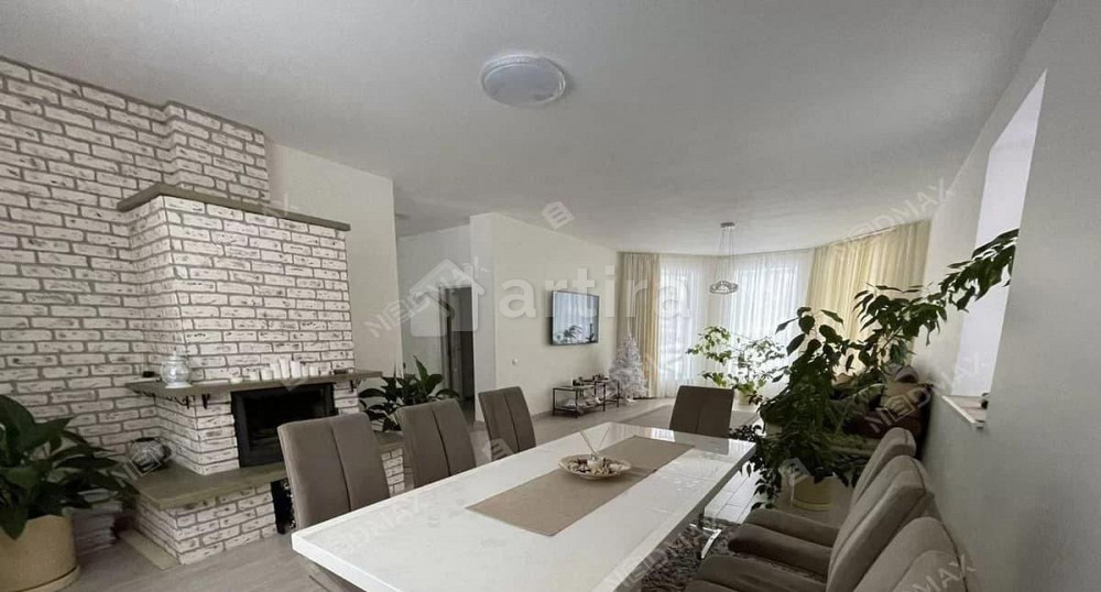 Дом, 230 м2, 15 соток, 2 эт. Санкт-Петербург - изображение 1