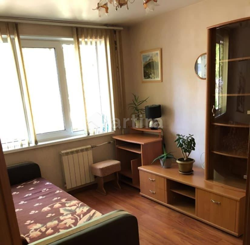 Комната, 46 м2, 1/5 эт. Екатеринбург - изображение 1