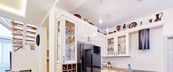 Дом, 330 м2, 13 соток, 2 эт. Симферополь