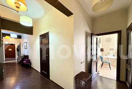 4-комн. квартира, 102.2 м2, 3/5 эт. Москва