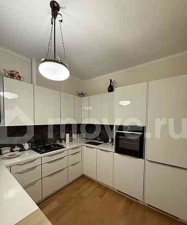 3-комн. квартира, 80.9 м2, 4/10 эт. Москва