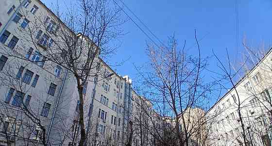 Комната, 22.6 м2, 3/7 эт. Москва