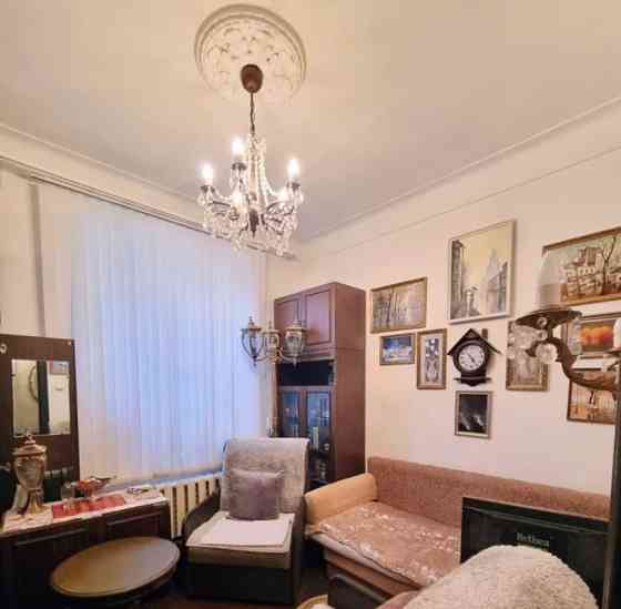 Комната, 10 м2, 3/5 эт. Москва