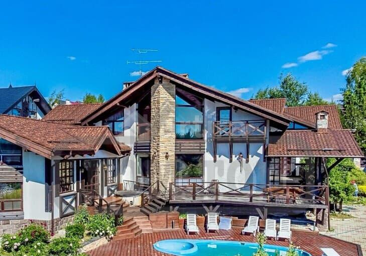 Коттедж, 600 м2 Лобня - изображение 1