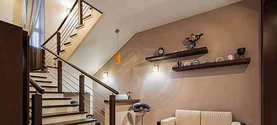 Дом, 600 м2, 20 соток, 3 эт. Видное