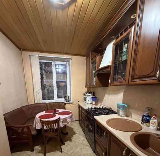 Комната, 90 м2, 4/4 эт. Москва