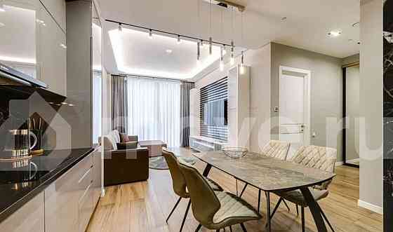 2-комн. апарт-ы, 68.2 м2, 38/78 эт. Москва