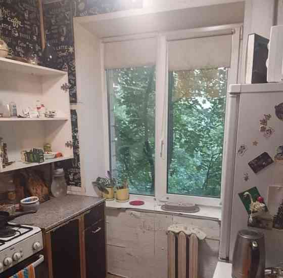 Комната, 45 м2, 3/5 эт. Москва