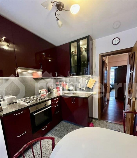 3-комн. квартира, 69 м2, 2/8 эт. Москва - изображение 2