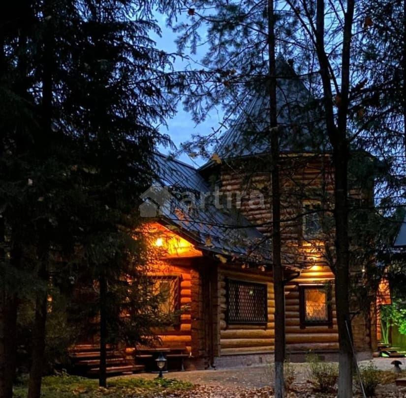 Дом, 300 м2, 30 соток, 2 эт. Москва - изображение 1