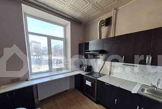 4-комн. квартира, 100 м2, 2/5 эт. Москва