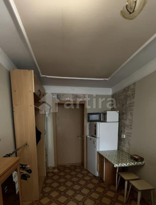 Комната, 70 м2, 5/5 эт. Красноярск - изображение 1