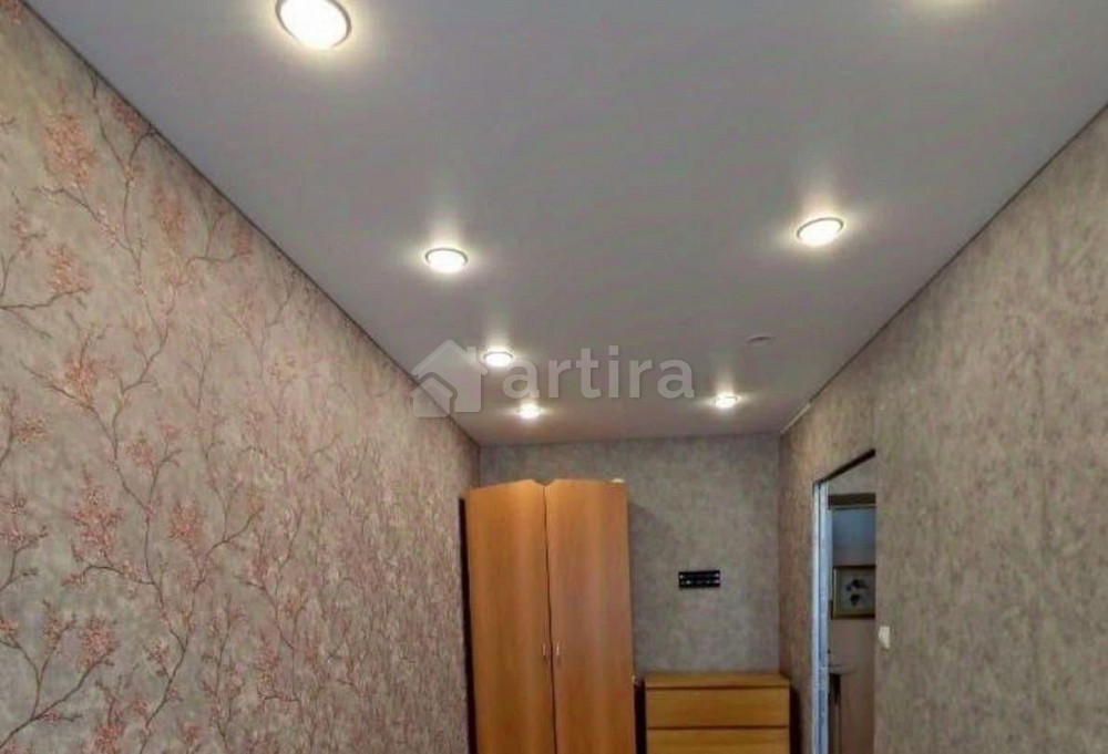 Комната, 20 м2, 5/6 эт. Санкт-Петербург - изображение 1