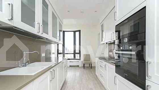 4-комн. квартира, 129.8 м2, 10/18 эт. Москва