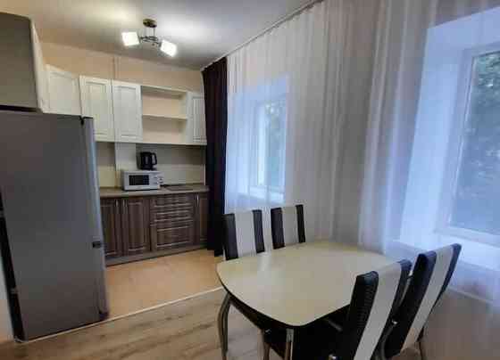 2-комн. квартира, 50 м2, 2/5 эт. Тюмень