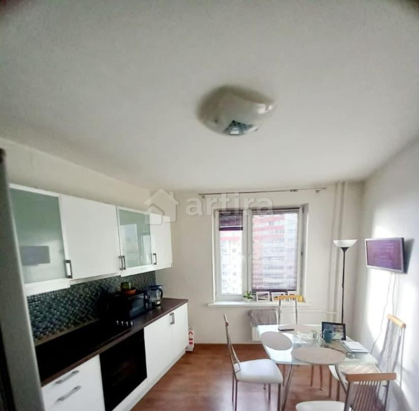 Комната, 18 м2, 16/22 эт. Москва - изображение 1