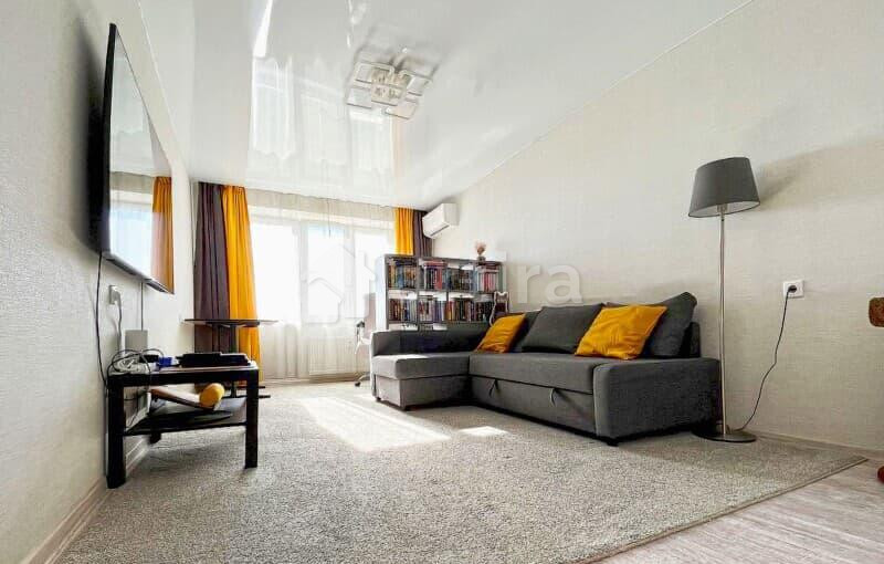 2-комн. квартира, 67 м2, 2/5 эт. Самара - изображение 1