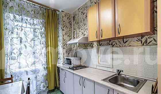 2-комн. квартира, 43.7 м2, 1/5 эт. Москва