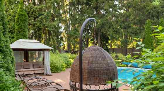 Коттедж, 1000 м2 Апрелевка