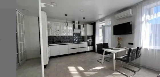 Сдам 3-комн. квартиру, 85.5 м², 15/18 эт. Воронеж