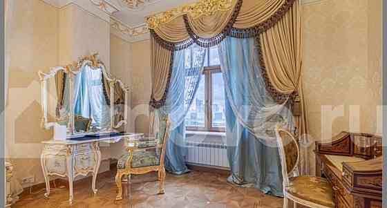 4-комн. квартира, 195.4 м2, 6/8 эт. Москва