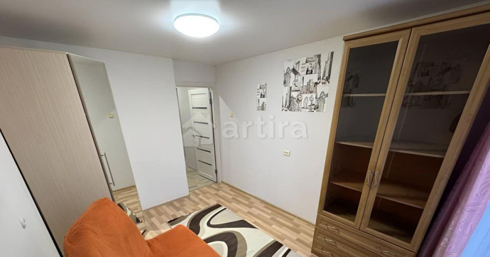 Комната, 10 м2, 6/13 эт. Екатеринбург - изображение 1