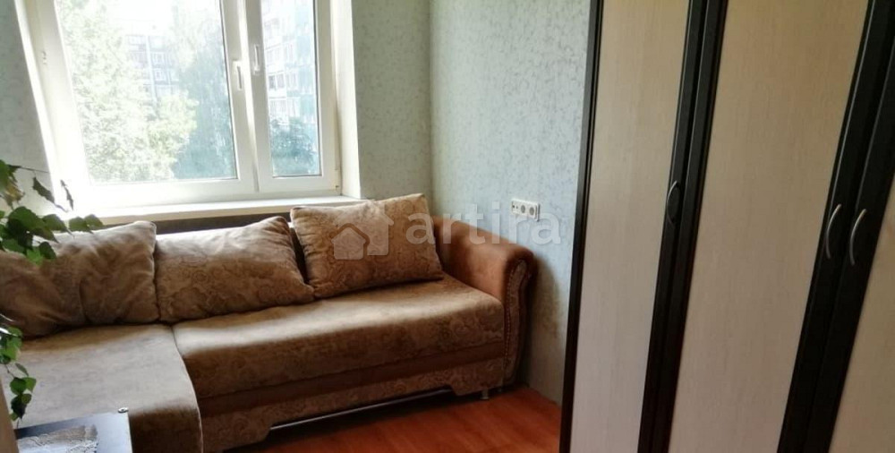 Комната, 60 м2, 5/9 эт. Санкт-Петербург - изображение 1