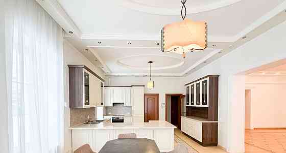 Коттедж, 800 м2, 42 сотки, 3 эт. Одинцово