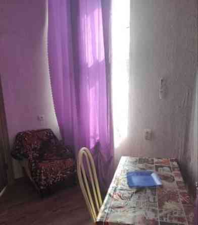 2-комн. квартира, 52 м2, 2/2 эт. Евпатория