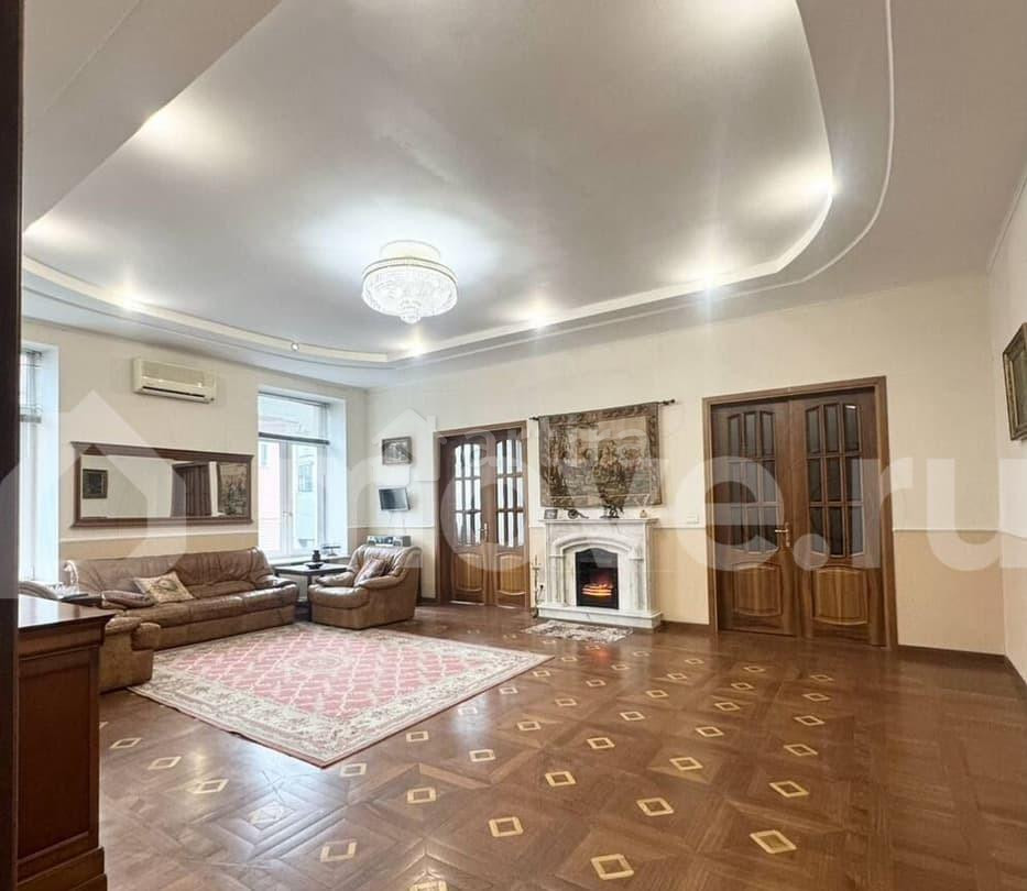 5-комн. квартира, 200 м2, 2/4 эт. Москва - изображение 1