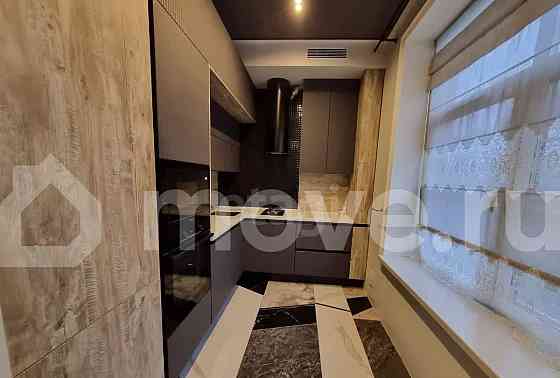 2-комн. квартира, 49 м2, 2/4 эт. Москва