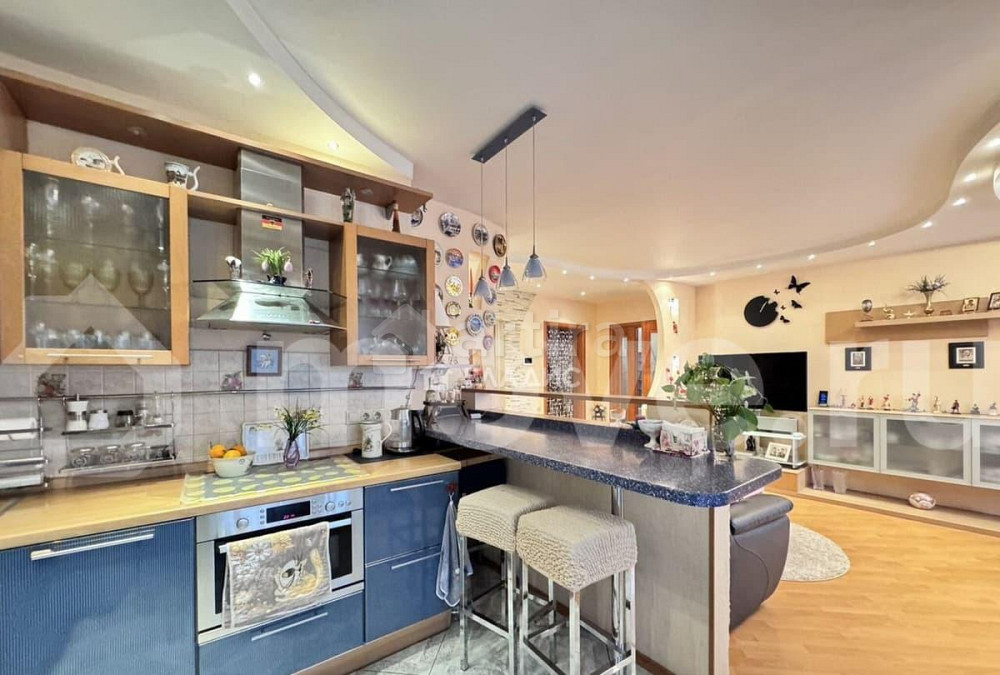 3-комн. квартира, 85 м2, 10/24 эт. Москва - изображение 4