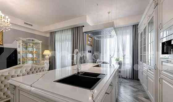 4-комн. квартира, 105 м2, 11/21 эт. Москва