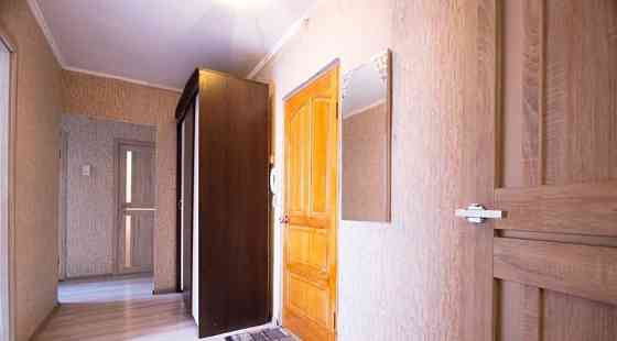 2-комн. квартира, 48 м2, 1/10 эт. Красноярск