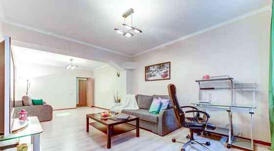 3-комн. апарт-ы, 90 м2, 3/5 эт. Санкт-Петербург