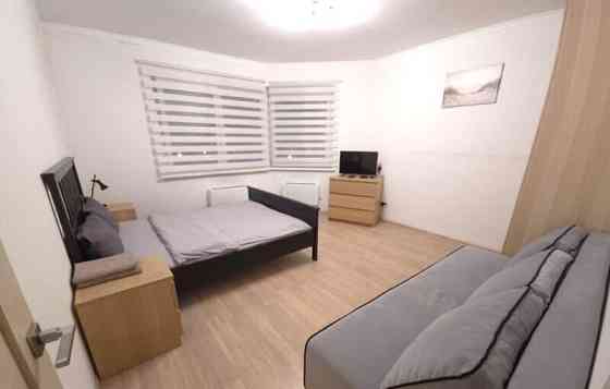 1-комн. квартира, 42 м2, 3/17 эт. Москва