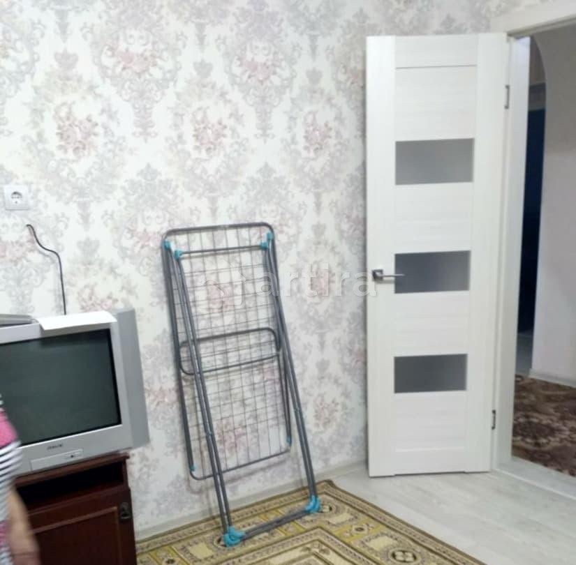 Комната, 76 м2, 4/11 эт. Красноярск - изображение 1