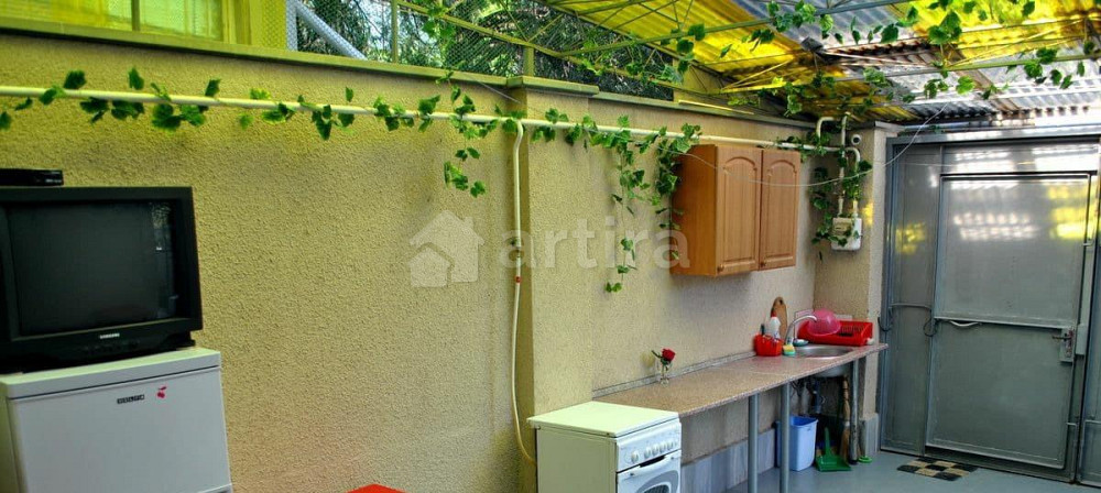 Дом, 115 м2, 2 сотки, 2 эт. Евпатория - изображение 2