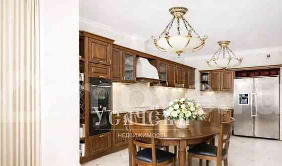 4-комн. квартира, 162.2 м2, 3/19 эт. Москва