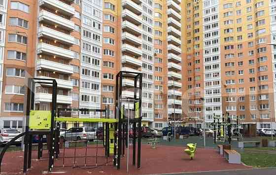 1-комн. квартира, 38 м2, 13/19 эт. Москва