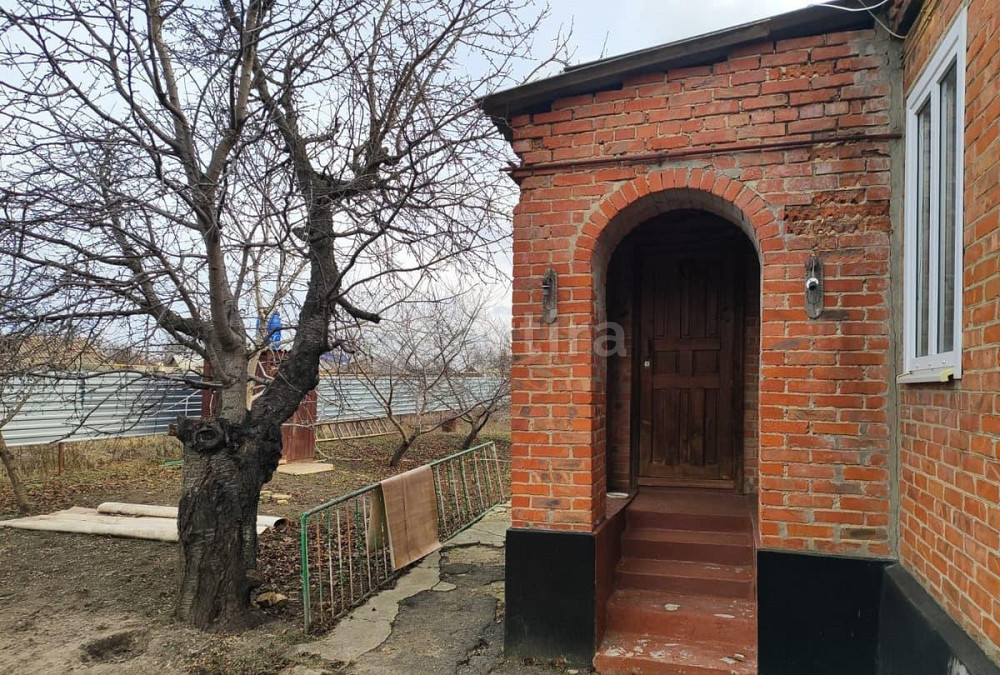 Дом, 65 м2, 6 соток, 1 эт. Миллерово - изображение 3