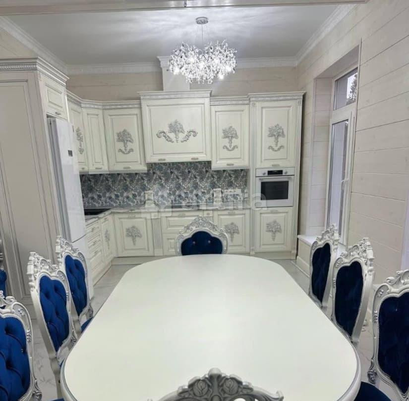 Коттедж, 200 м2, 15 соток, 2 эт. Красноярск - изображение 1