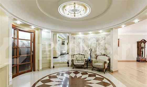 Квартира, 383 м2, 5/5 эт. Москва