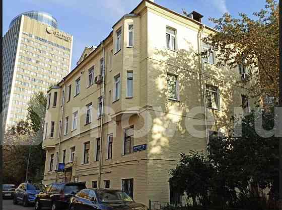3-комн. квартира, 68 м2, 3/3 эт. Москва