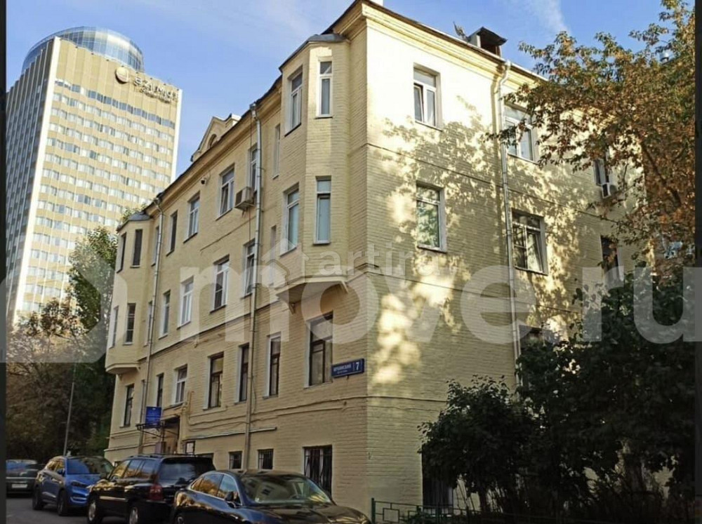 3-комн. квартира, 68 м2, 3/3 эт. Москва - изображение 1
