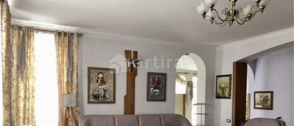 Дом, 240 м2, 1.5 сотки, 2 эт. Ростов-на-Дону - изображение 1