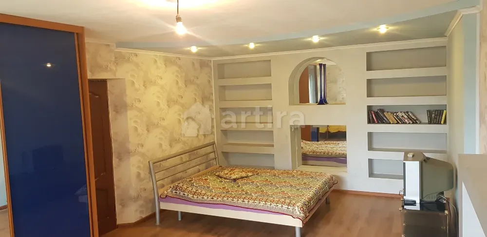 Комната, 25 м², 2/2 эт. Быково - изображение 1