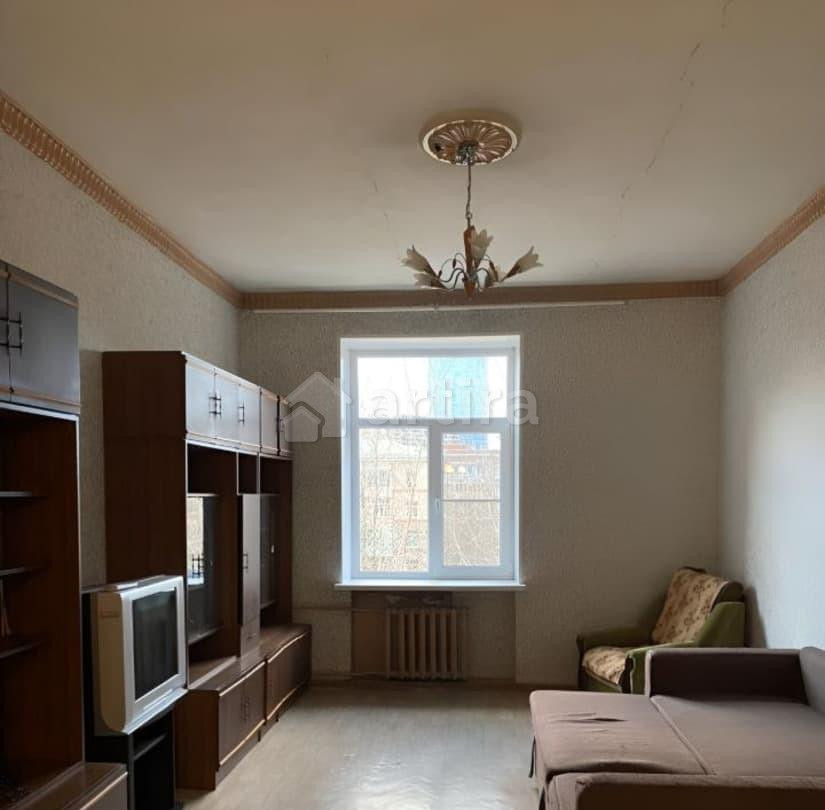 Комната, 20 м2, 4/5 эт. Санкт-Петербург - изображение 1