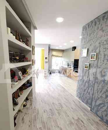 3-комн. квартира, 104.2 м2, 2/22 эт. Москва